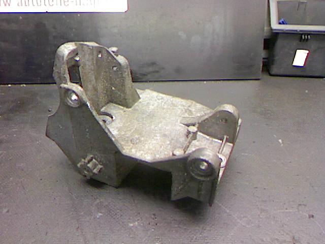 Lichtmaschinenträger Ford Ka Elegance RBT KA Limousine