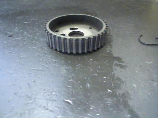 Dieseleinspritzpumpe /riemenscheibe Ford Fiesta Courier Special J5S Fiesta Kasten Bild Dieseleinspritzpumpe /riemenscheibe Ford Fiesta Courier Special J5S Fiesta Kasten