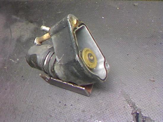 Thermostat M Geh?use Opel Omega Caravan 2.2 16 V Concept B Omega Kombi Bild Thermostat M Geh?use Opel Omega Caravan 2.2 16 V Concept B Omega Kombi