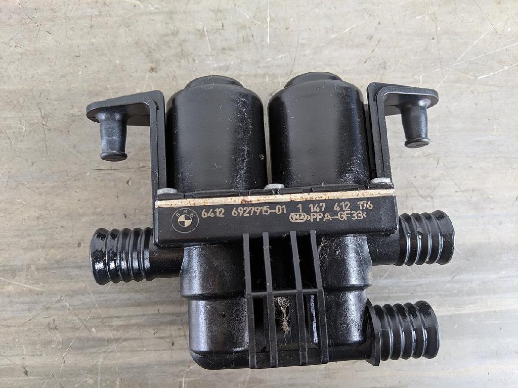 BMW E60 5er Limo Bj.03 original Heizungsventil 64126927915 Bild BMW E60 5er Limo Bj.03 original Heizungsventil 64126927915