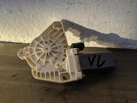 Mercedes W169 A-Klasse Motor Fensterheber vorn links A1698201542 Bild Mercedes W169 A-Klasse Motor Fensterheber vorn links A1698201542