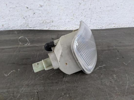 Seat Arosa 6H Bj.97 original Blinker vorn rechts 6H0953042A Bild Seat Arosa 6H Bj.97 original Blinker vorn rechts 6H0953042A