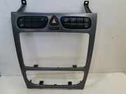 Mercedes C-Klasse W203 Bj.03 Schalterleiste 2038216479 Radiorahmen