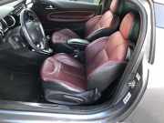 Citroen DS3 Sport Chic Sitz vorn links Fahrersitz Leder Ledersitz weinrot 