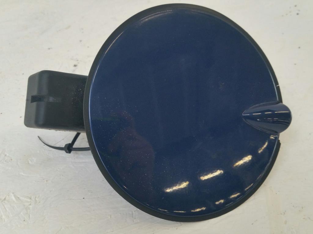 Tankklappe Tankdeckel Tankverschluss ultrablau Z21B Limo Opel Vectra C Bild Tankklappe Tankdeckel Tankverschluss ultrablau Z21B Limo Opel Vectra C 