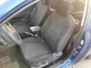 Hyundai Accent III MC Fahrersitz Sitz Autositz Stoff vorn links 3 Türer TEXT