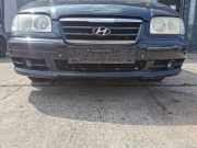 Hyundai Trajet FO Stosstange Stossfänger bumper vorn NSW Ebony Black BESCHÄDIGT