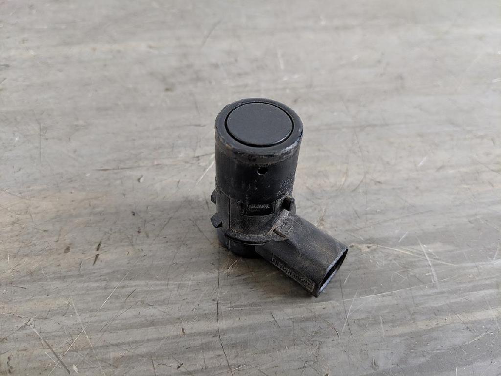 BMW E60 5er Limo Bj.03 original Sensor PDC hinten 3688285 Bild BMW E60 5er Limo Bj.03 original Sensor PDC hinten 3688285