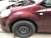 Suzuki SX4 Stufenheck Kotflügel links Fahrerseite Seitenwand ZJR Cherry Red
