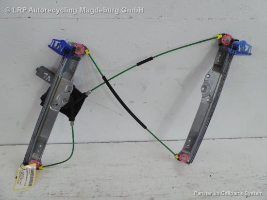 Opel Corsa D Bj.09 3-trg. Fensterheber vorn links elek. 013314156LH Bild Opel Corsa D Bj.09 3-trg. Fensterheber vorn links elek. 013314156LH