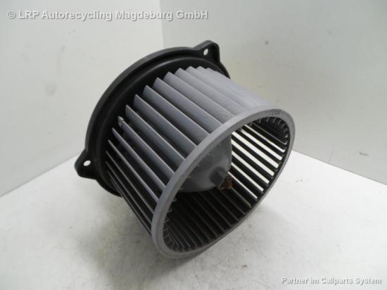Hyundai i20 PB Bj.11 Gebläsemotor Innenraumgebläse BOSCH Bild Hyundai i20 PB Bj.11 Gebläsemotor Innenraumgebläse BOSCH