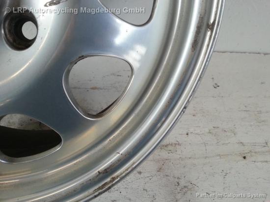 BMW 318i E46 Coupe Alufelge 7jx15 1092175 Bj 00 Bild BMW 318i E46 Coupe Alufelge 7jx15 1092175 Bj 00