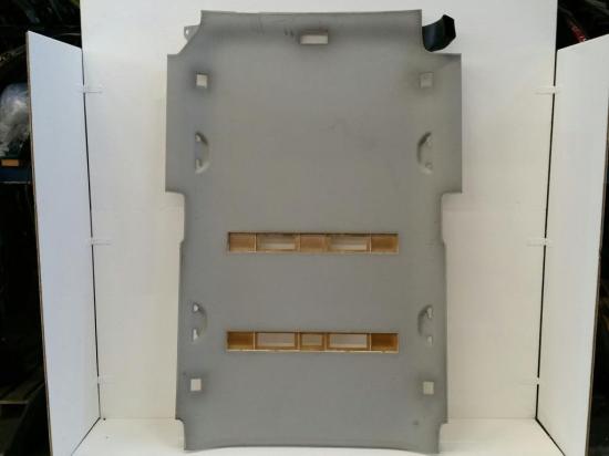 VW T5 Multivan 7H Bj.07 Klimahimmel Dachhimmel grau 2-teilig Bild VW T5 Multivan 7H Bj.07 Klimahimmel Dachhimmel grau 2-teilig