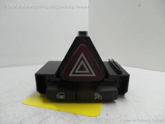 Opel Corsa D Bj.09 3-trg. Warnblinkschalter 13189529 Taster Warnblink Bild Opel Corsa D Bj.09 3-trg. Warnblinkschalter 13189529 Taster Warnblink