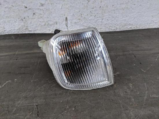Seat Arosa 6H Bj.97 original Blinker vorn rechts 6H0953042A Bild Seat Arosa 6H Bj.97 original Blinker vorn rechts 6H0953042A