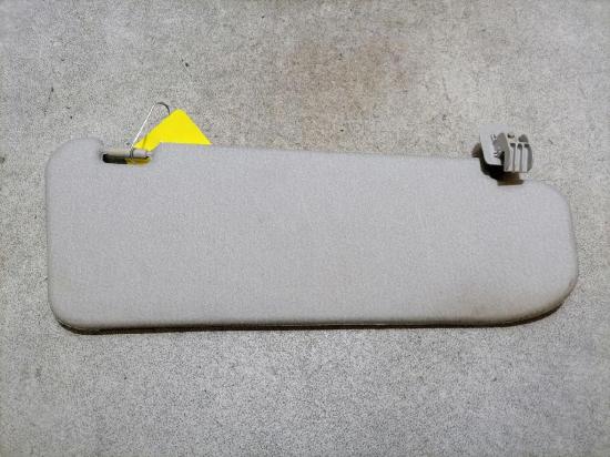 Chevrolet Aveo Sonnenblende links Grau BJ08-11 Bild Chevrolet Aveo Sonnenblende links Grau BJ08-11