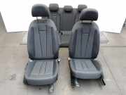 Audi A4 B9 8W original Handschaltung
Sitzausstattung Stoff Bj.2015 