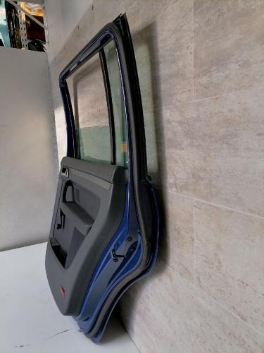 VW Touran 1T Rohtür hinten rechts LL5M Indienblau BJ03-06 Bild VW Touran 1T Rohtür hinten rechts LL5M Indienblau BJ03-06
