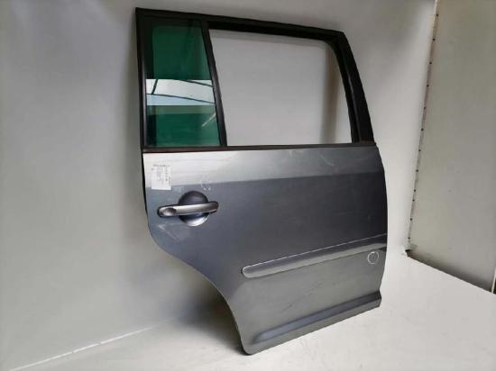 VW Touran 1T original Tür hinten rechts LD7X-Platinum Grey Rohbau Bj.2004 Bild VW Touran 1T original Tür hinten rechts LD7X-Platinum Grey Rohbau Bj.2004 