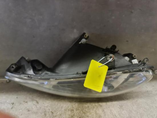 Peugeot 206CC Scheinwerfer links vorn Halogen Lampe 9628666880 BJ00-03 Bild Peugeot 206CC Scheinwerfer links vorn Halogen Lampe 9628666880 BJ00-03