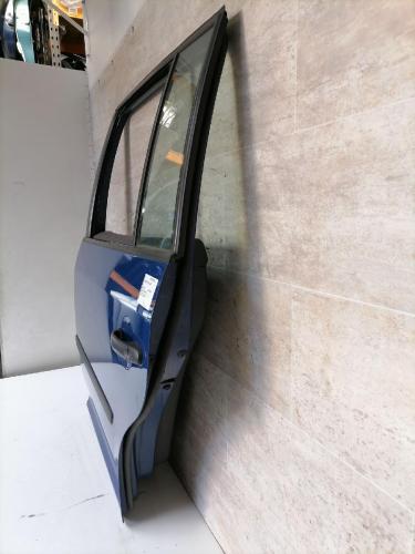 VW Touran 1T Rohtür hinten links LL5M Indienblau BJ03-06 Bild VW Touran 1T Rohtür hinten links LL5M Indienblau BJ03-06