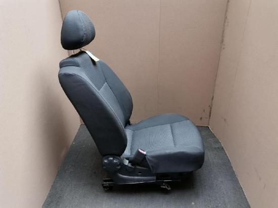 Chevrolet Aveo Sitz vorn links Fahrersitz Stoff manuell BJ08-11 Bild Chevrolet Aveo Sitz vorn links Fahrersitz Stoff manuell BJ08-11