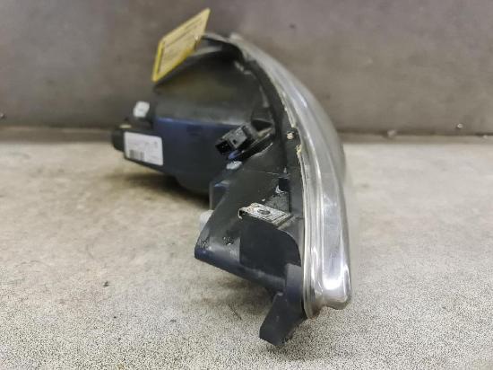 Peugeot 206CC Scheinwerfer links vorn Halogen Lampe 9628666880 BJ00-03 Bild Peugeot 206CC Scheinwerfer links vorn Halogen Lampe 9628666880 BJ00-03