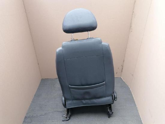 Chevrolet Aveo Sitz vorn links Fahrersitz Stoff manuell BJ08-11 Bild Chevrolet Aveo Sitz vorn links Fahrersitz Stoff manuell BJ08-11