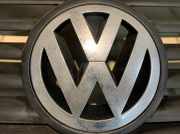 Kühlergrill VW Transporter 7J/7H 7H08071015