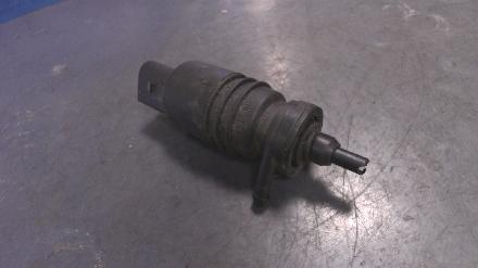 Scheibenwaschpumpe VW Passat 3 B