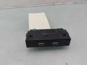 Aux/usb-Anschluss 657035736 Skoda Kamiq SUV 1.0 TSI 12V (DLAA) 2022-01