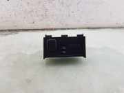 Aux/usb-Anschluss DN4E669U0B Mazda 3 Sport (BP) Schrägheck 2.0 SkyActiv-X M Hybrid 16V (HFY7) 2023-01