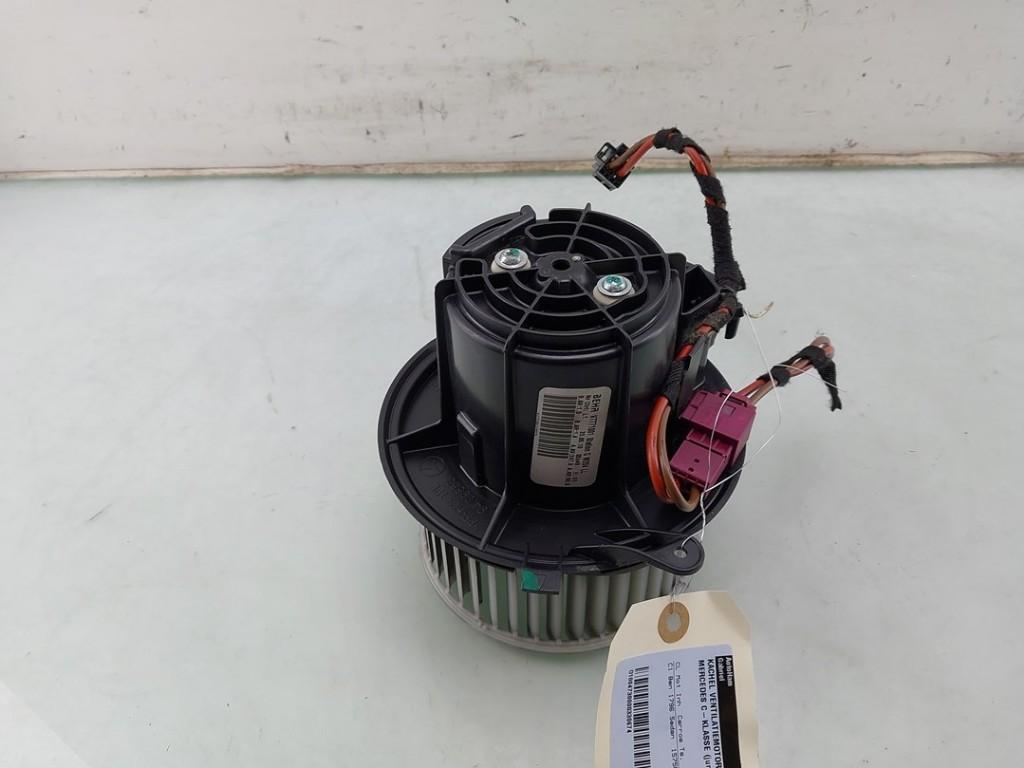 Heizgebläse Motor A2128200708 Mercedes-Benz C (W204) Limousine 1.8 C-180 CGI 16V (M271.820) 2010-06