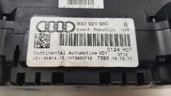 Tachoeinheit Kmh 8X0920980 Audi A1 (8X1/8XK) Schrägheck 3-drs 1.4 TFSI 16V 122 (CAXA) 2011-02 Bild Tachoeinheit Kmh 8X0920980 Audi A1 (8X1/8XK) Schrägheck 3-drs 1.4 TFSI 16V 122 (CAXA) 2011-02