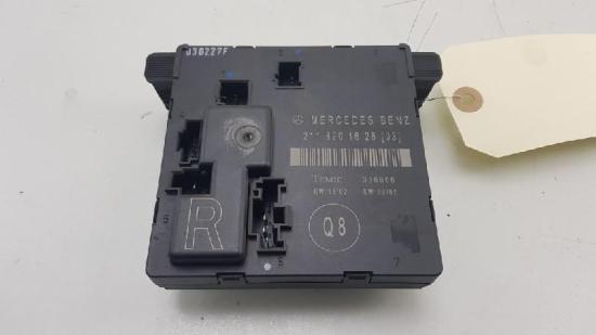 Steuerger?t Zentralverriegelung 211820162603 Mercedes-Benz E (W211) Limousine 3.2 E-320 CDI 24V (OM648.961) 2003 Bild Steuerger?t Zentralverriegelung 211820162603 Mercedes-Benz E (W211) Limousine 3.2 E-320 CDI 24V (OM648.961) 2003