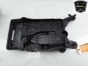 Batteriekasten 2Q0915331 Volkswagen Polo VI (AW1) Schrägheck 5-drs 1.0 TSI 12V (DLAC) 2020 DLAC