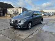 Kotflügel Links Vorne A2468810101 Mercedes-Benz B (W246) Schrägheck 1.6 B-180 BlueEFFICIENCY Turbo 16V (M270.910(Euro 6)) 2012-11