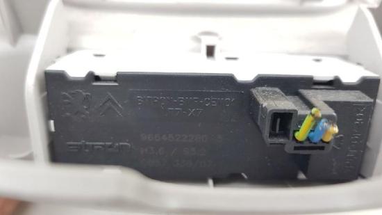 Innenbeleuchtung Vorne 9681370177 Peugeot 308 (4A/C) Schrägheck 1.6 VTI 16V (EP6C(5FS)) 2008-09 Bild Innenbeleuchtung Vorne 9681370177 Peugeot 308 (4A/C) Schrägheck 1.6 VTI 16V (EP6C(5FS)) 2008-09