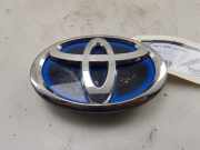 Emblem 753100D010 Toyota Yaris Cross (PB1/PJ1) SUV 1.5 12V Hybrid 115 (M15AFXE) 2022-01