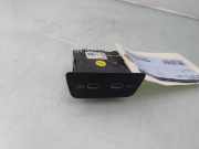 Aux/usb-Anschluss 2G6035954 Volkswagen Golf VIII (CD1) Schrägheck 2.0 TSI R 16V 4Motion (DSFF) 2021-03