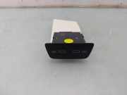 Aux/usb-Anschluss 2G6035954 Volkswagen T-Roc I SUV 1.5 TSI Evo BMT 16V (DXDB) 2020-10