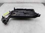 Batteriekasten 5Q0915321J Skoda Octavia Kombi (5EAC) Kombi 5-drs 1.0 TSI 12V (DKRA) 2016-11