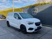 Stoßstange Vorne Opel Combo Cargo Van 1.5 CDTI 130 (D15DTH(DV5RC)) 2019-05