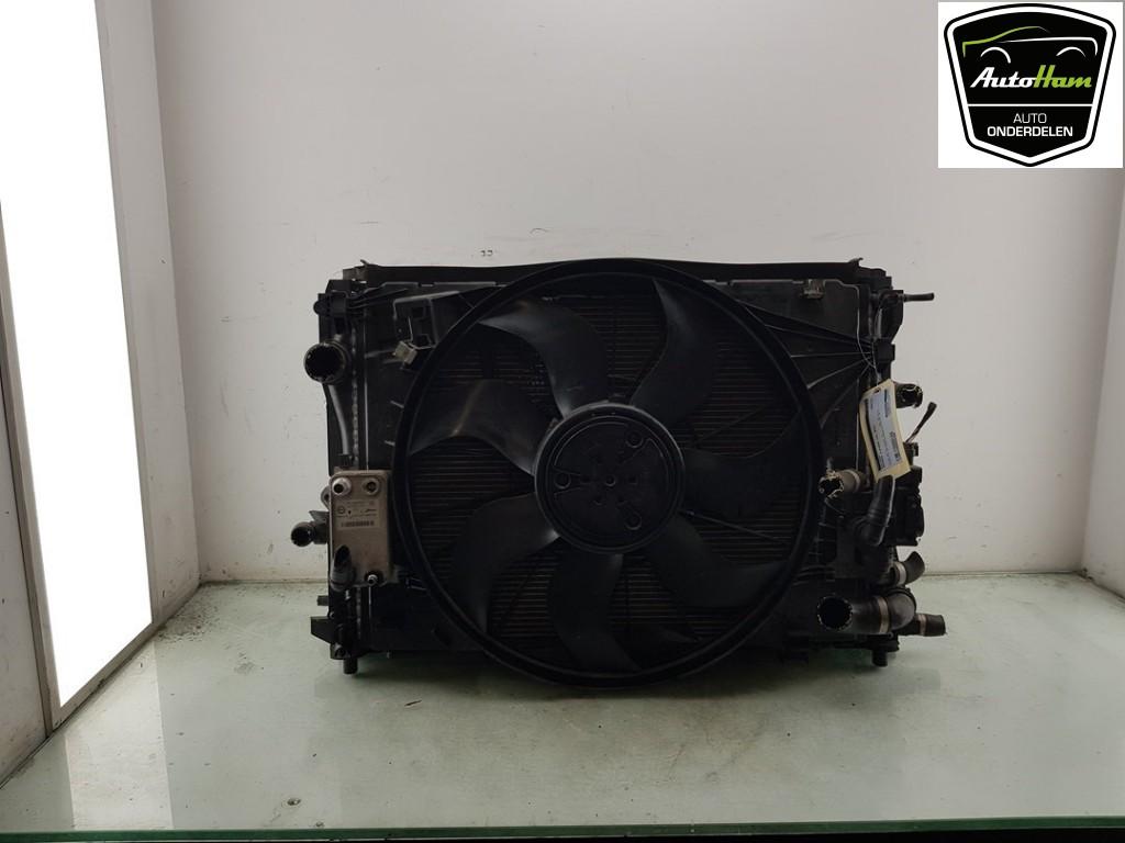 Kühler Komplett A0999061800 Mercedes-Benz C Estate (S205) Kombi C-350 e 2.0 16V (M274.920) 2015-05