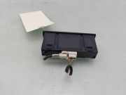 Aux/usb-Anschluss A1728201700 Mercedes-Benz A (W176) Schrägheck 1.6 A-180 16V (M270.910) 2016-06