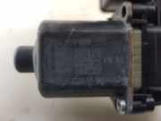 Fensterhebermotor 5Q0959408 Skoda Scala Schrägheck 5-drs 1.0 TSI 115 (DKRF) 2019-11