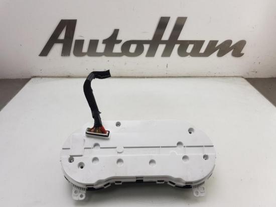 Tachoeinheit Kmh 94033F1410 Kia Sportage (QL) Geländewagen 1.6 GDI 16V 4x2 (G4FD) 2018-02 Bild Tachoeinheit Kmh 94033F1410 Kia Sportage (QL) Geländewagen 1.6 GDI 16V 4x2 (G4FD) 2018-02
