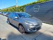 Stoßstange Vorne 620220037R Renault Megane III Grandtour (KZ) Kombi 5-drs 1.6 16V (K4M-858(K4M-R8)) 2009-07