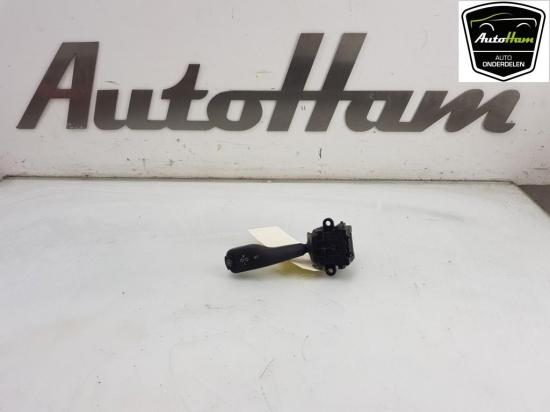 Blinkerschalter 61318363668 BMW 5 serie Touring (E39) Kombi 530d 24V (M57-D30(306D1)) 2002 Bild Blinkerschalter 61318363668 BMW 5 serie Touring (E39) Kombi 530d 24V (M57-D30(306D1)) 2002