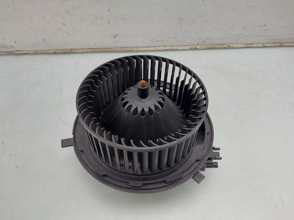 Heizgebläse Motor 5Q1819021E Volkswagen Golf VII (AUA) Schrägheck 1.5 TSI Evo BMT 16V (DPCA) 2017-08 DPCA
